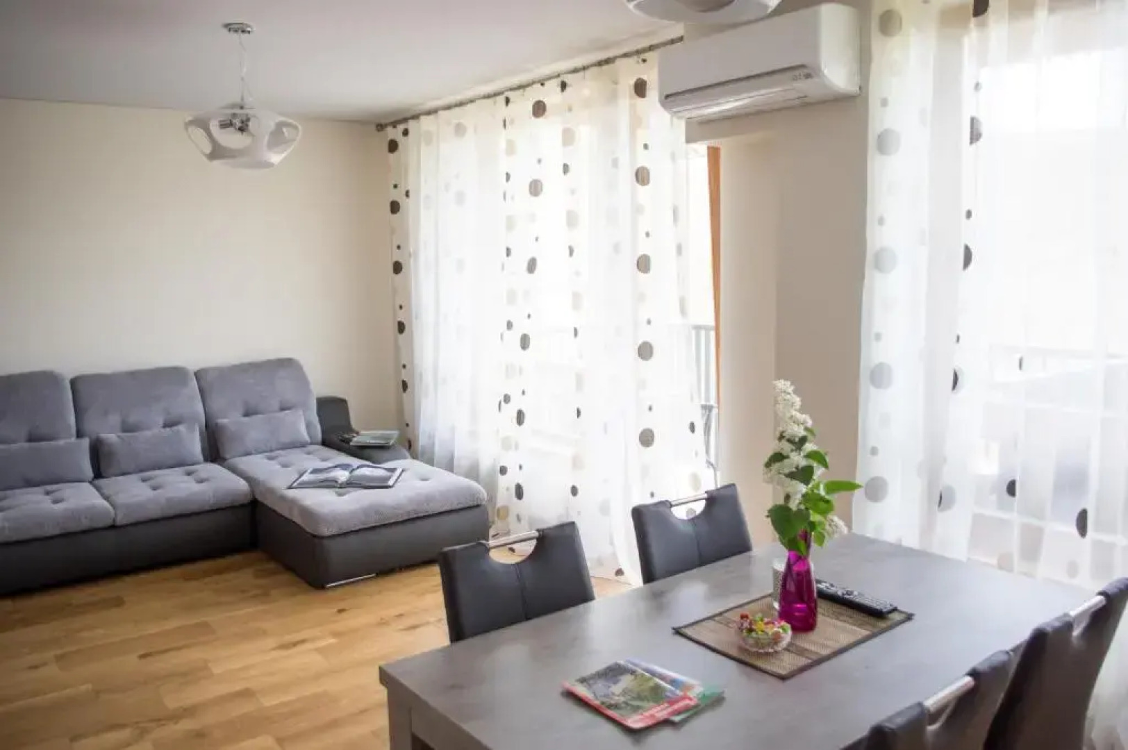 Violetos Lux Apartamentai