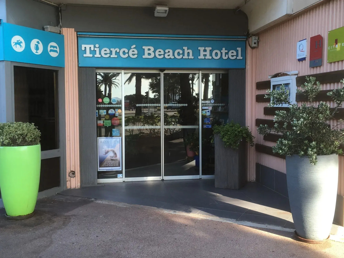 Tiercé Hotel