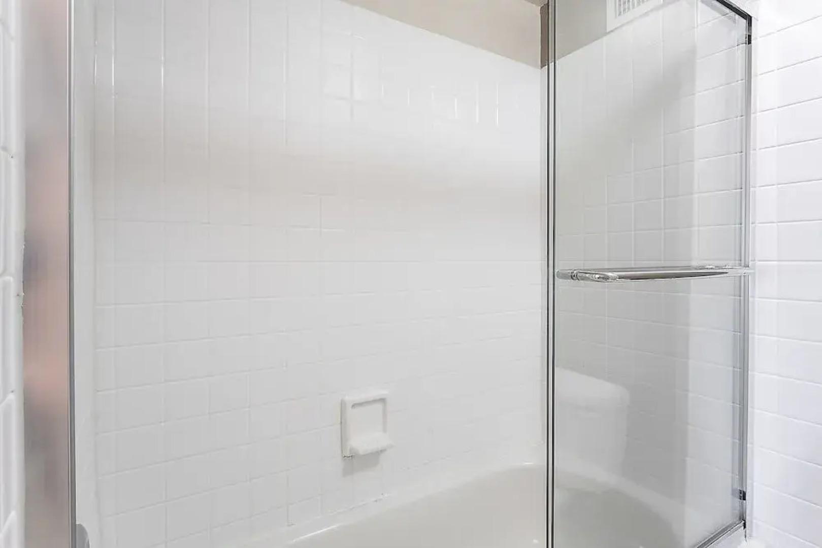 Oakwood Falls Church