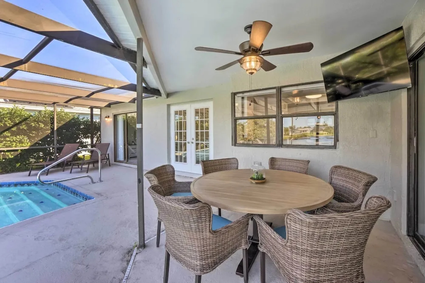 Waterfront Port Richey House w/ Heated Pool!