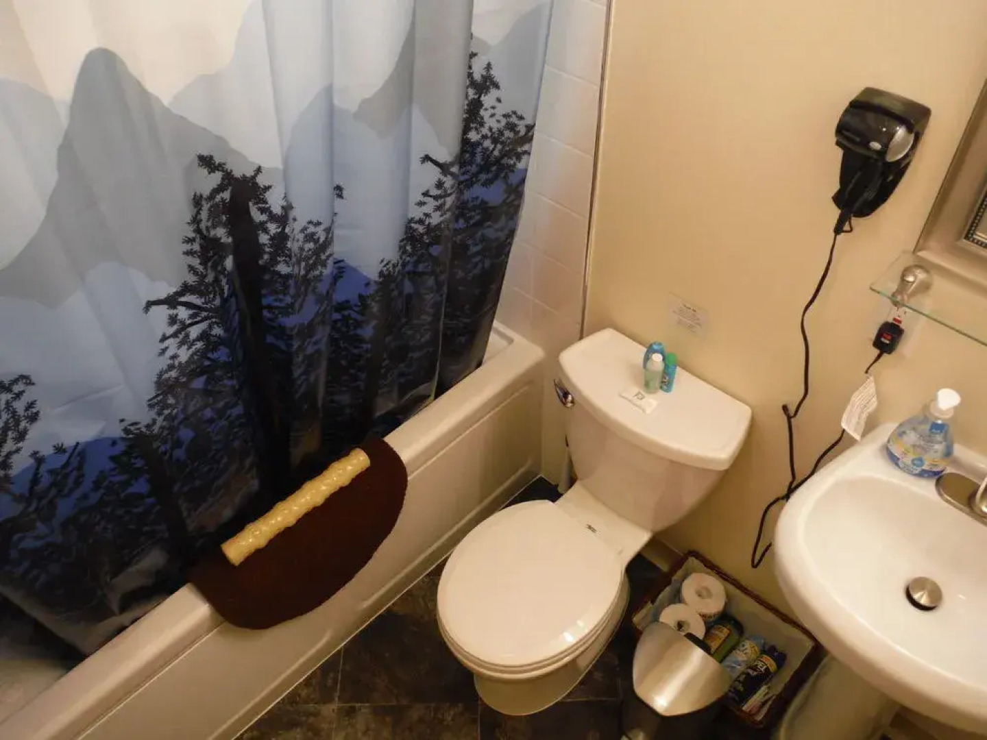 Talkeetna Love-Lee Cabins