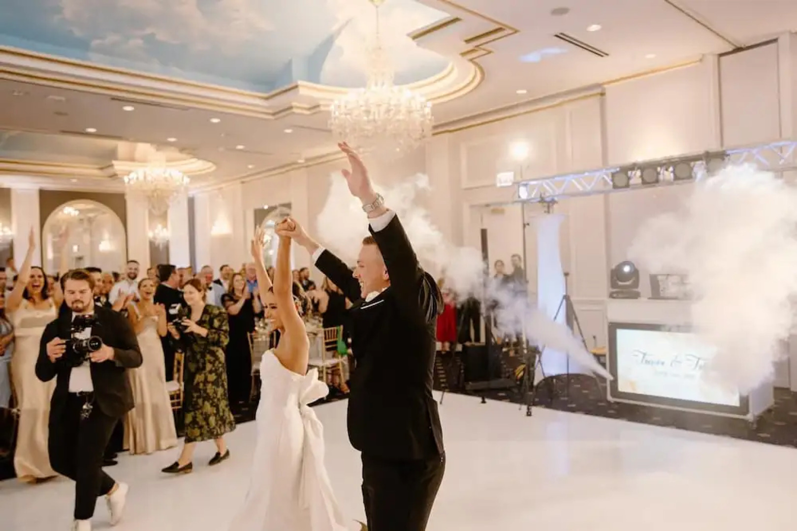 Chez Hotel Arlington Heights