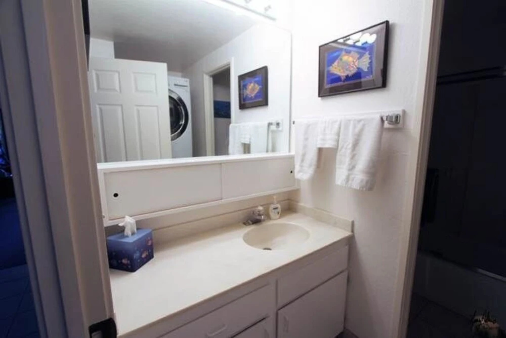 Condo With Great Sunsets and Golf Course Views