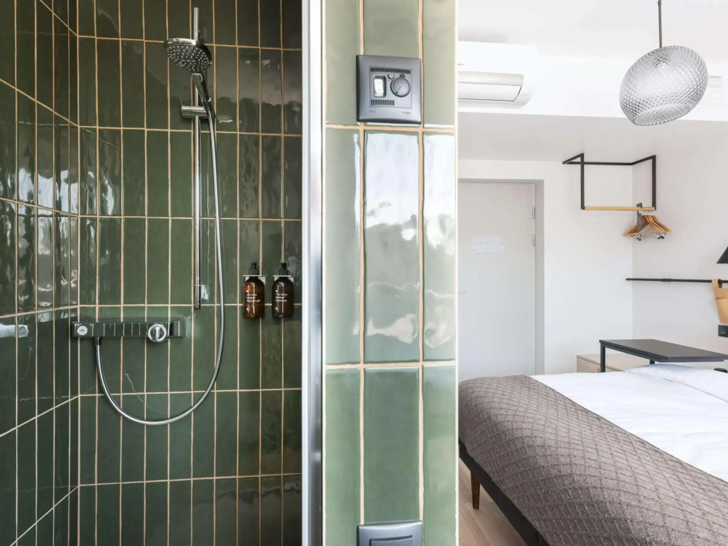 Oru Hub Hotel Tallinn — Handwritten Collection