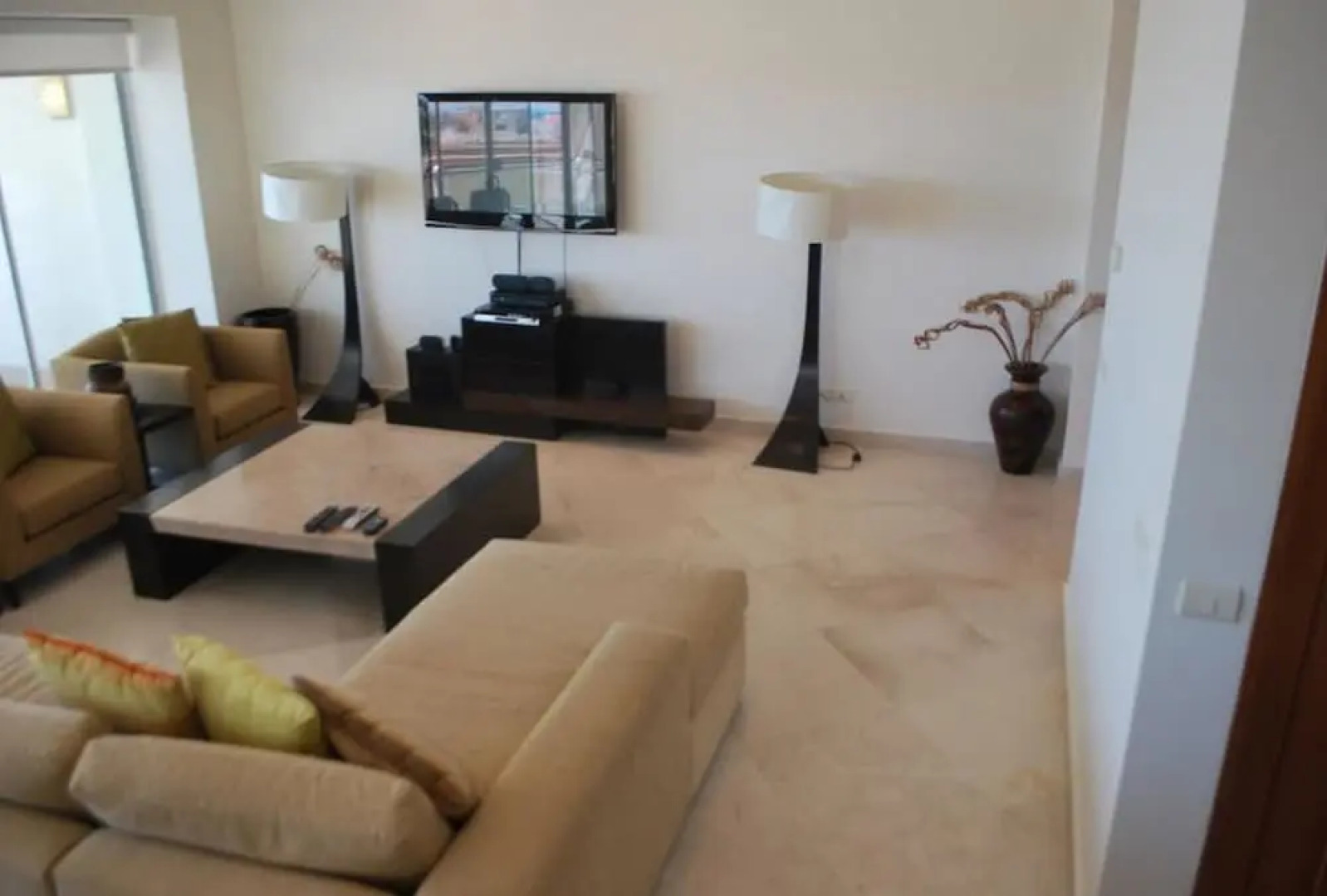 Luna Blanca 0203 -2BR by Kivoya