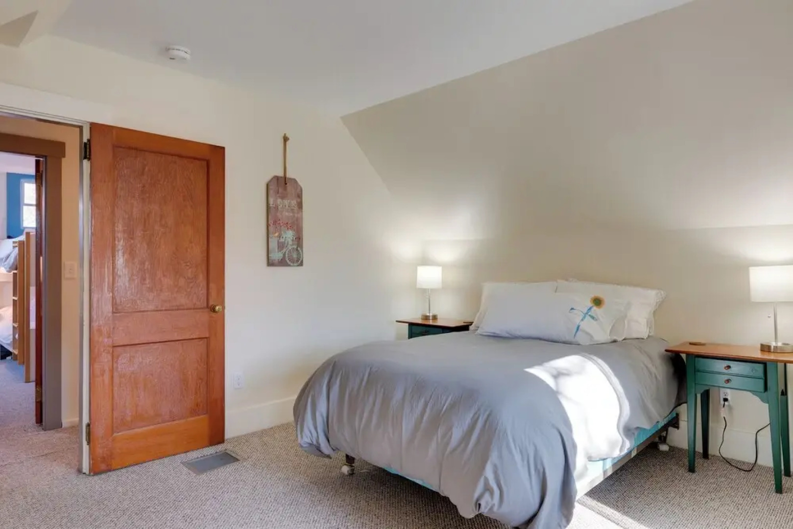 Charming Farmhouse: Walk to Village + Trails!