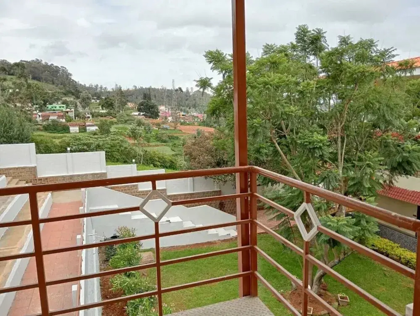 Ketti Heights Resorts