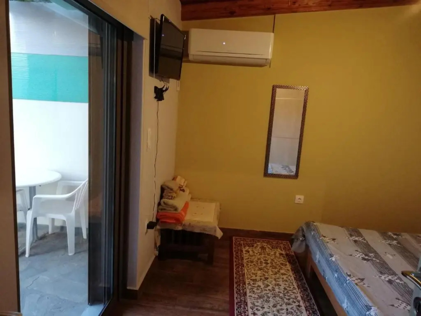 Rea's House Vrachati