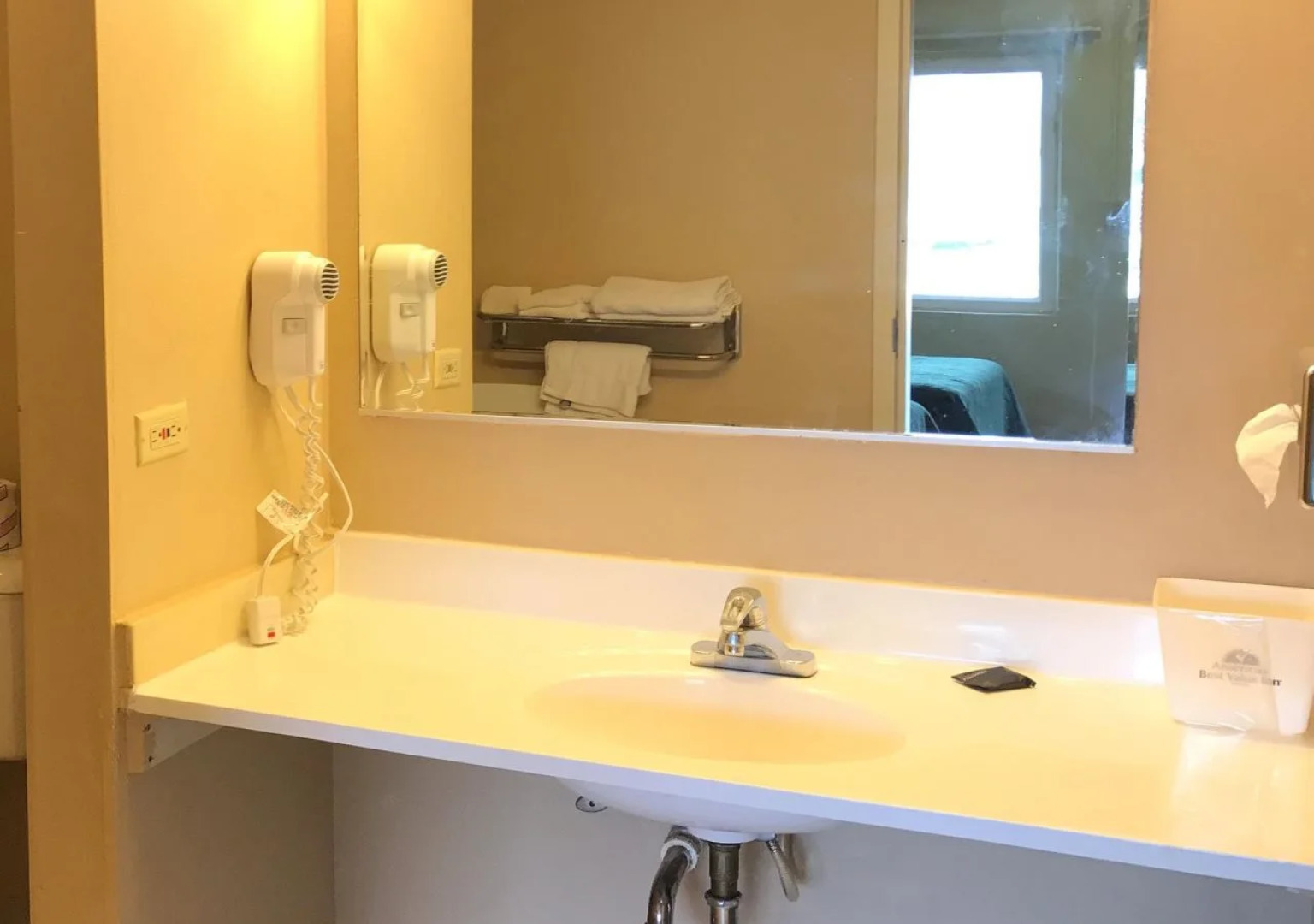 Americas Best Value Inn - Barrington