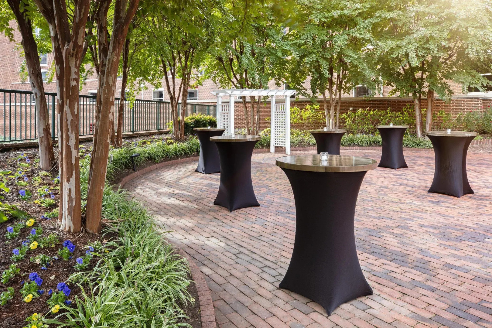 Hilton Alexandria Old Town