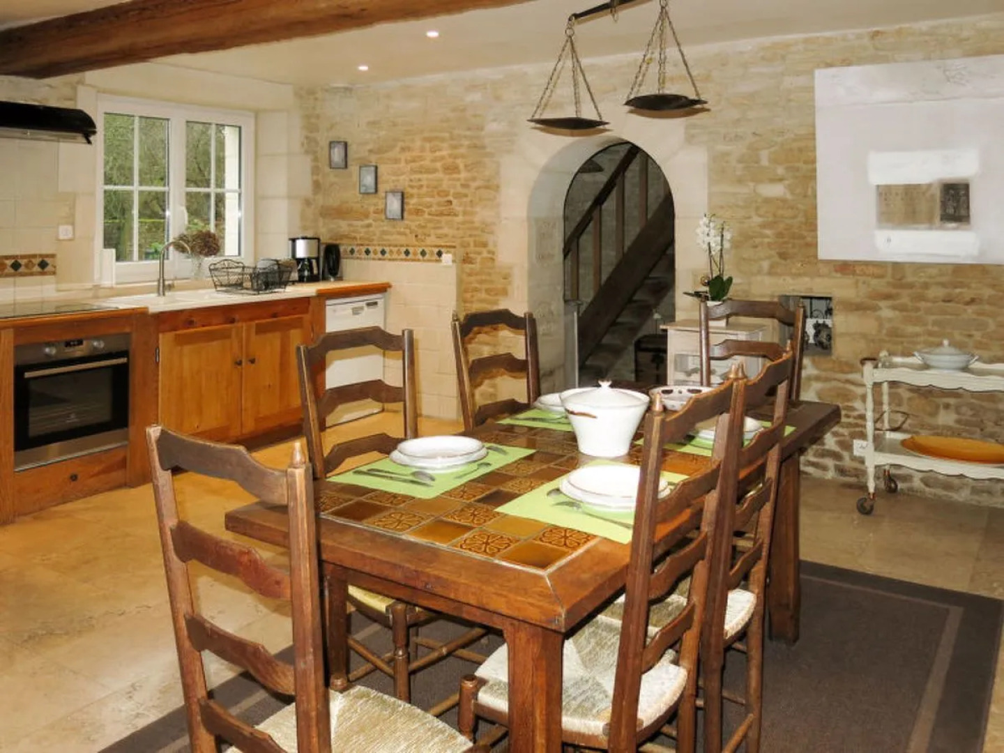 GiTE DE LEPINE (CBP600)