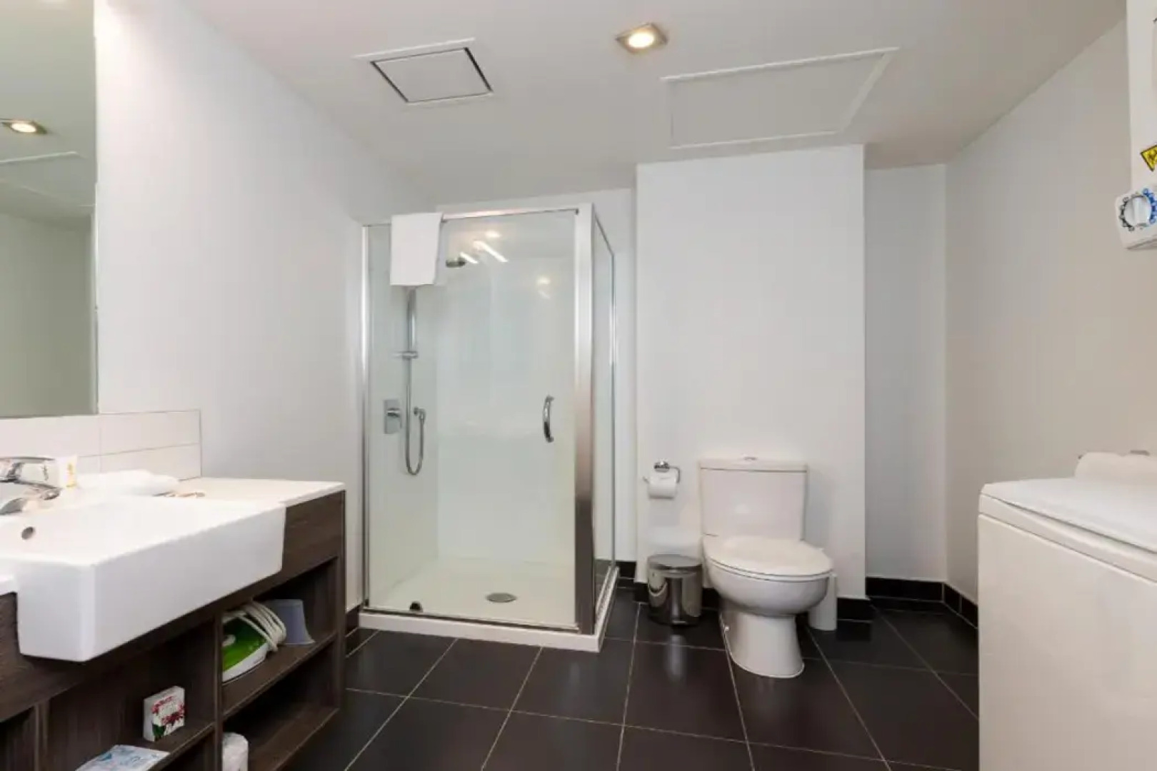 Отель Oaks Auckland