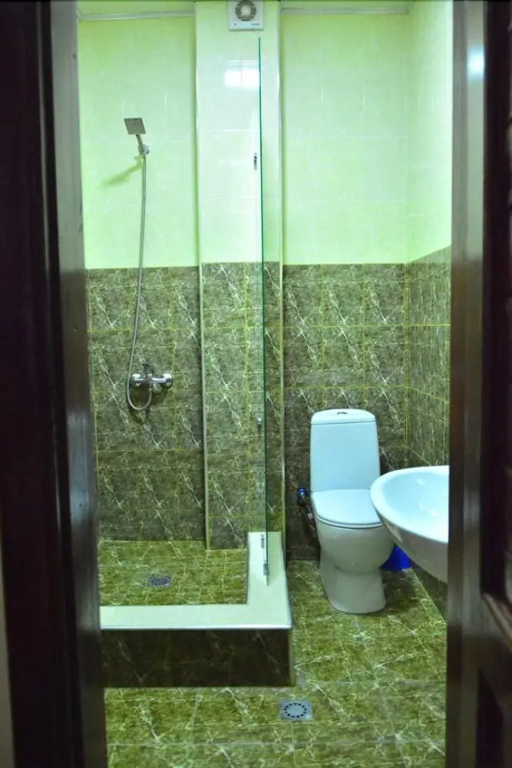 Узбегим Плаза