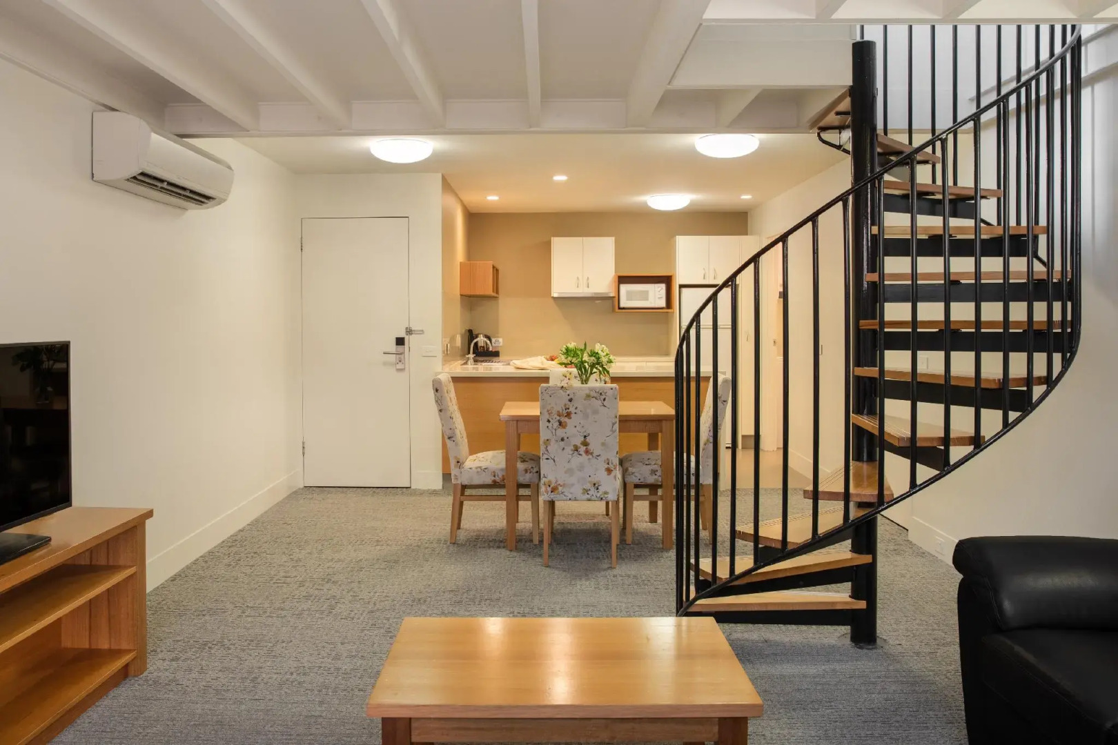 The Old Woolstore Apartment Hotel