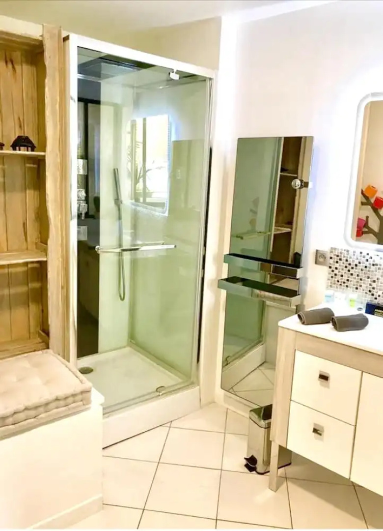 Apartment with One Bedroom in Toulon, with Wifi