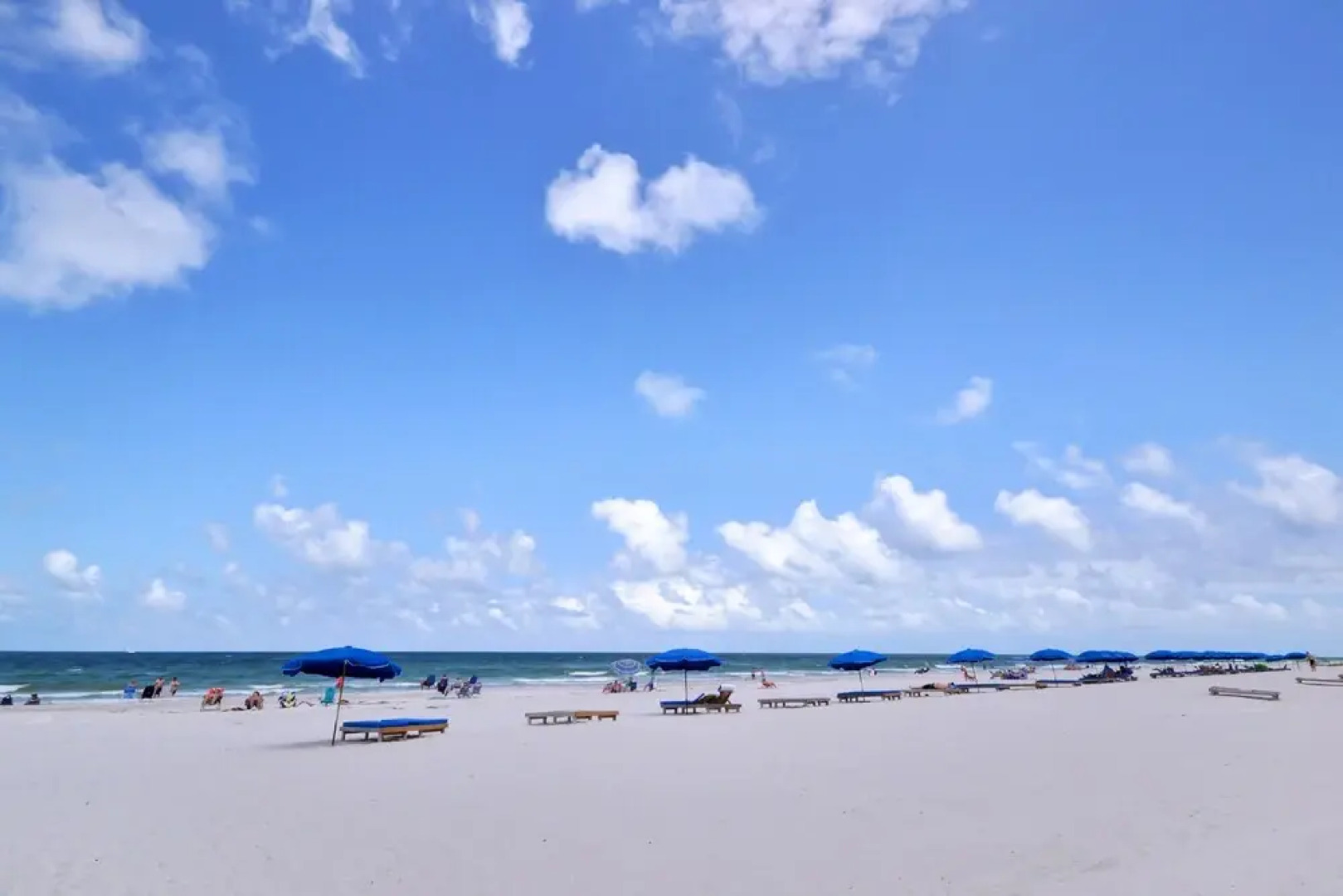 Shorehouse 401 by Vtrips