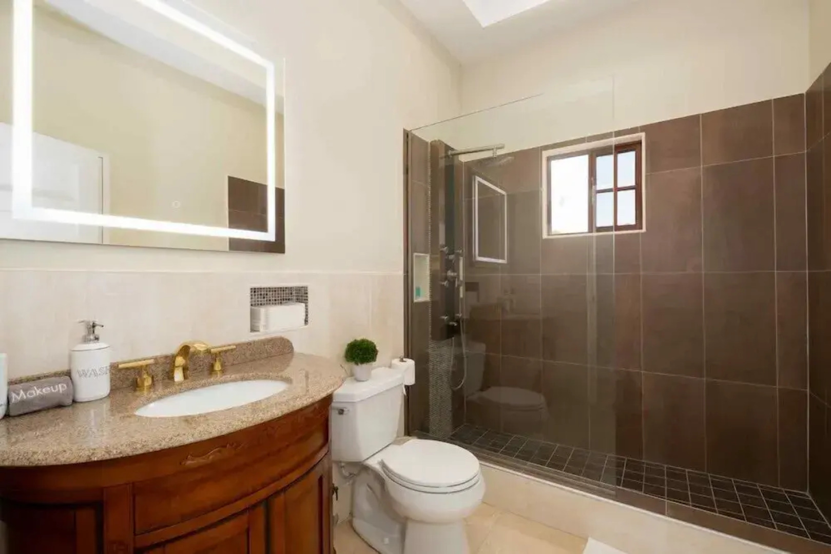 Villa De-Luxe Paradise