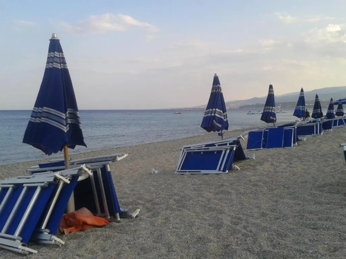 Residence a 150 metri dal mare e dalla scogliera di Pietragrande - Montauro