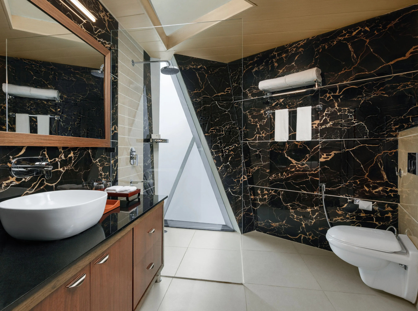 Tree of Life Eila Art Hotel