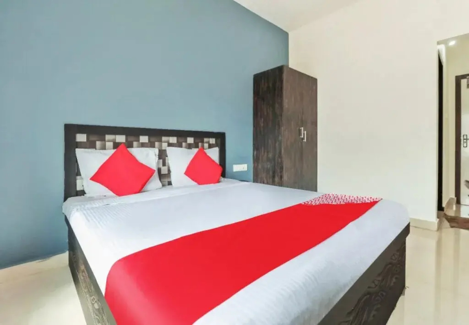 City Residence By OYO Rooms