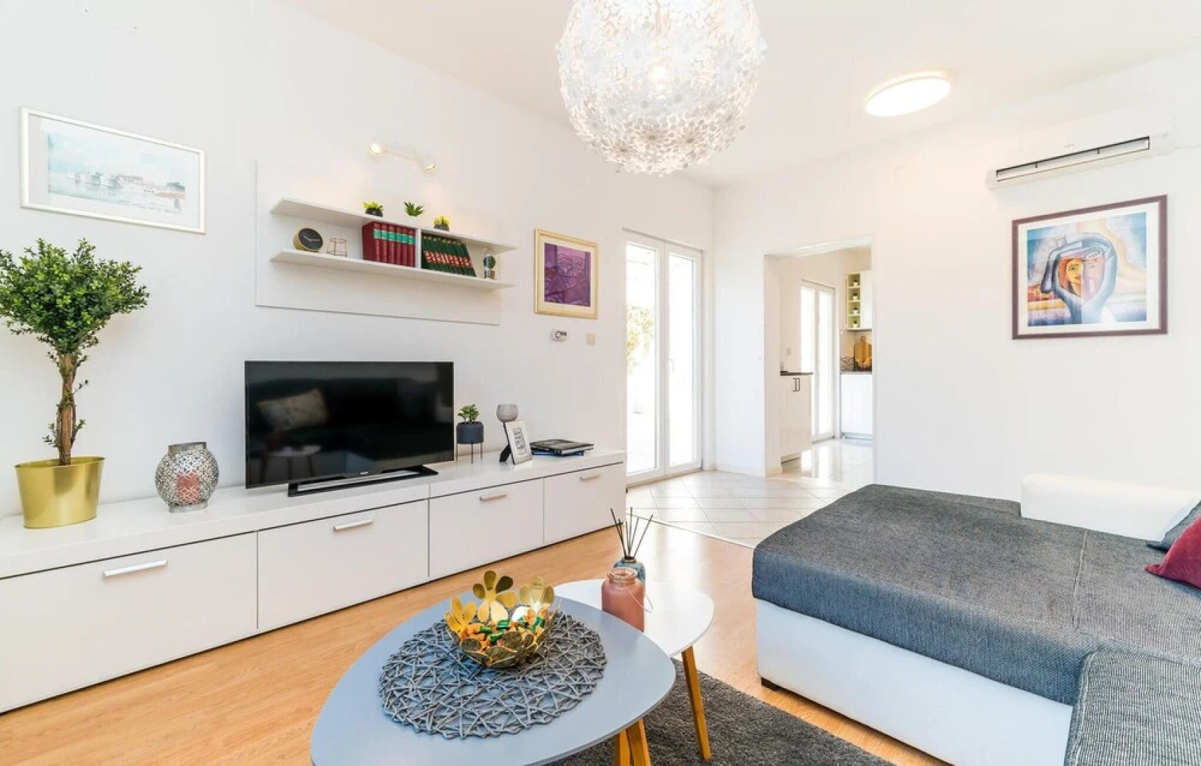 Awesome Home in Bosanka With Wifi and 2 Bedrooms