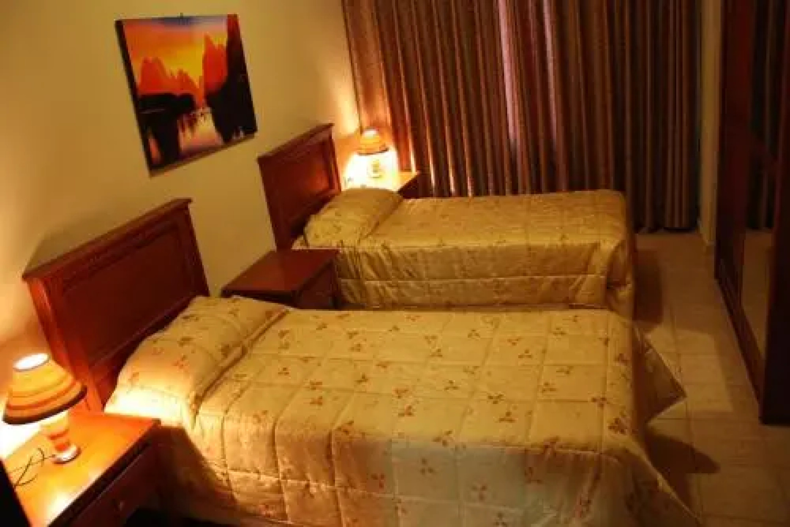 El Mirador Hotel