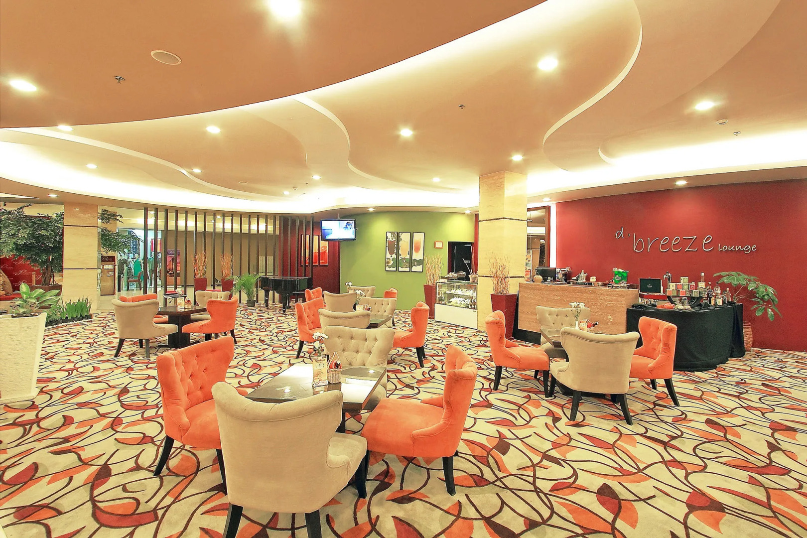 Solo Paragon Hotel & Residences