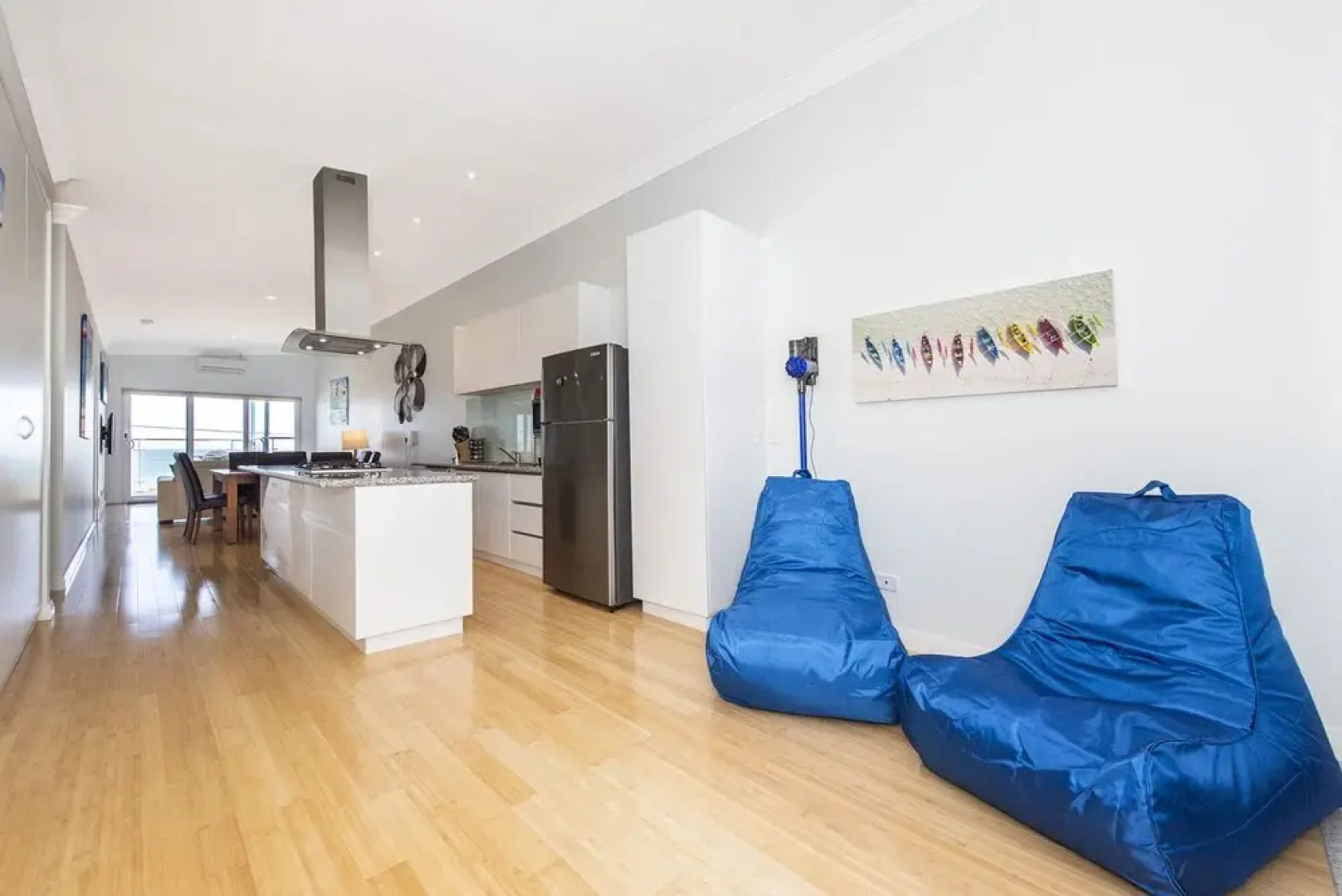 Ocean Sunset - Luxury Apartment With Ocean Views