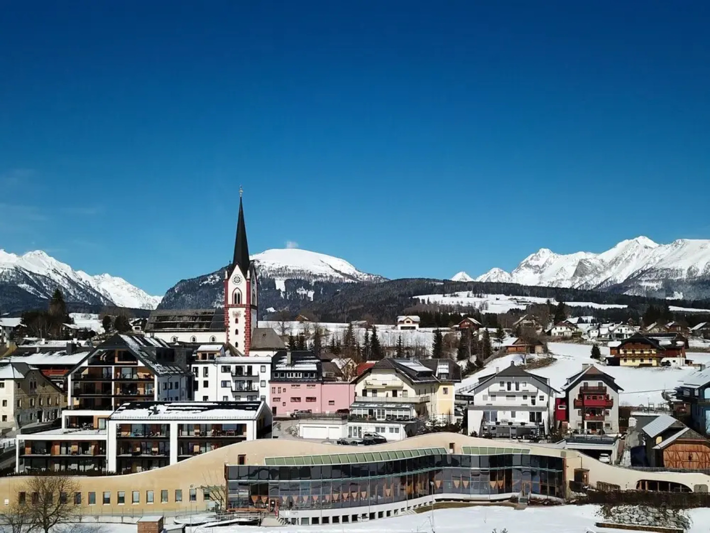 Modern, Luxury Apartment in the Center Mariapfarr