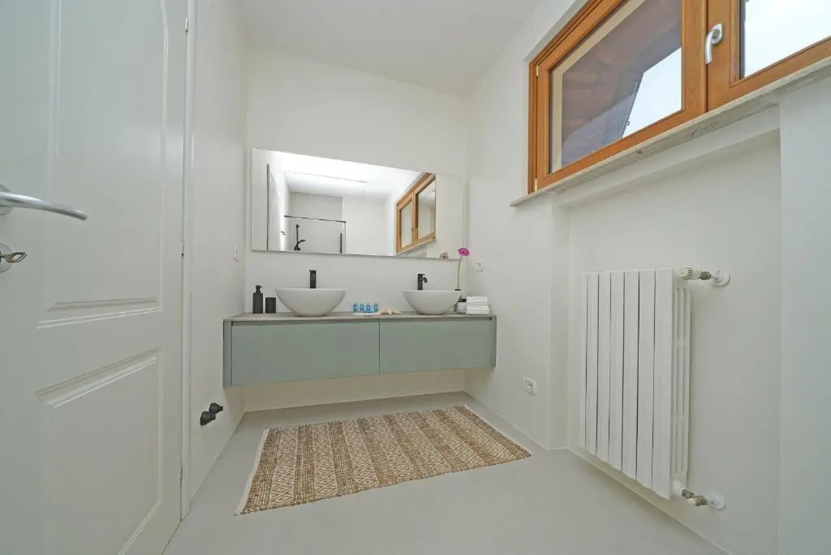 Villa Gelso park and private pool, lake view, ac,