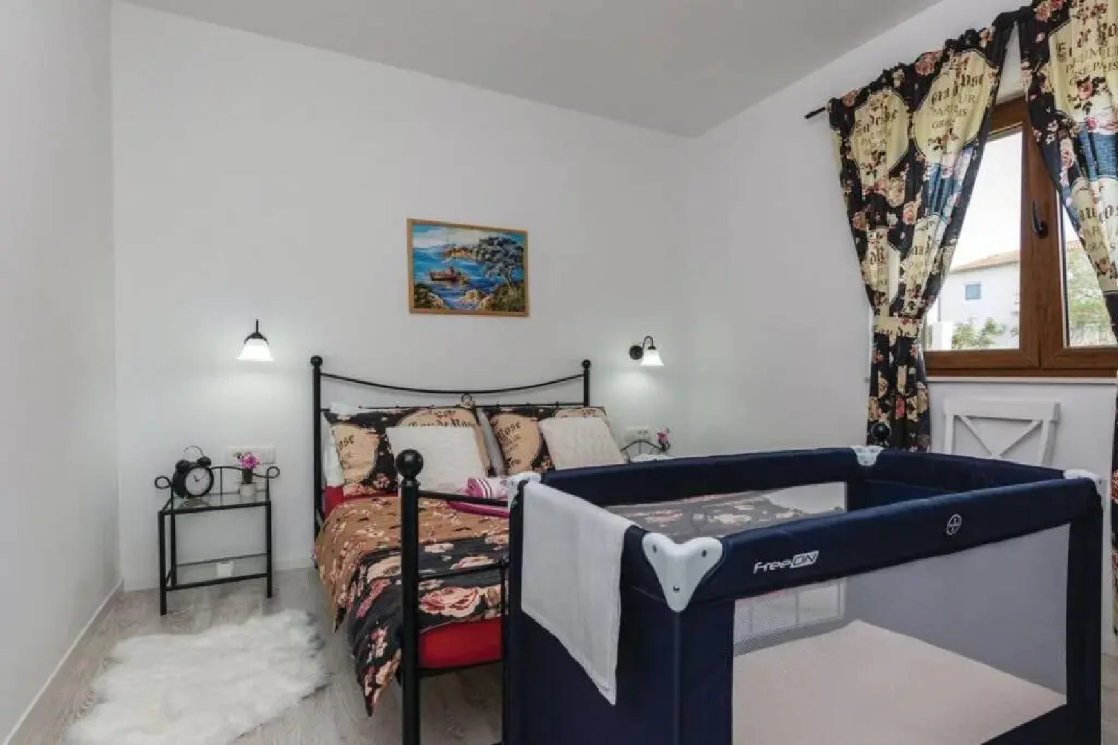 Lux stone house with pool, jacuzzi, sauna near beach