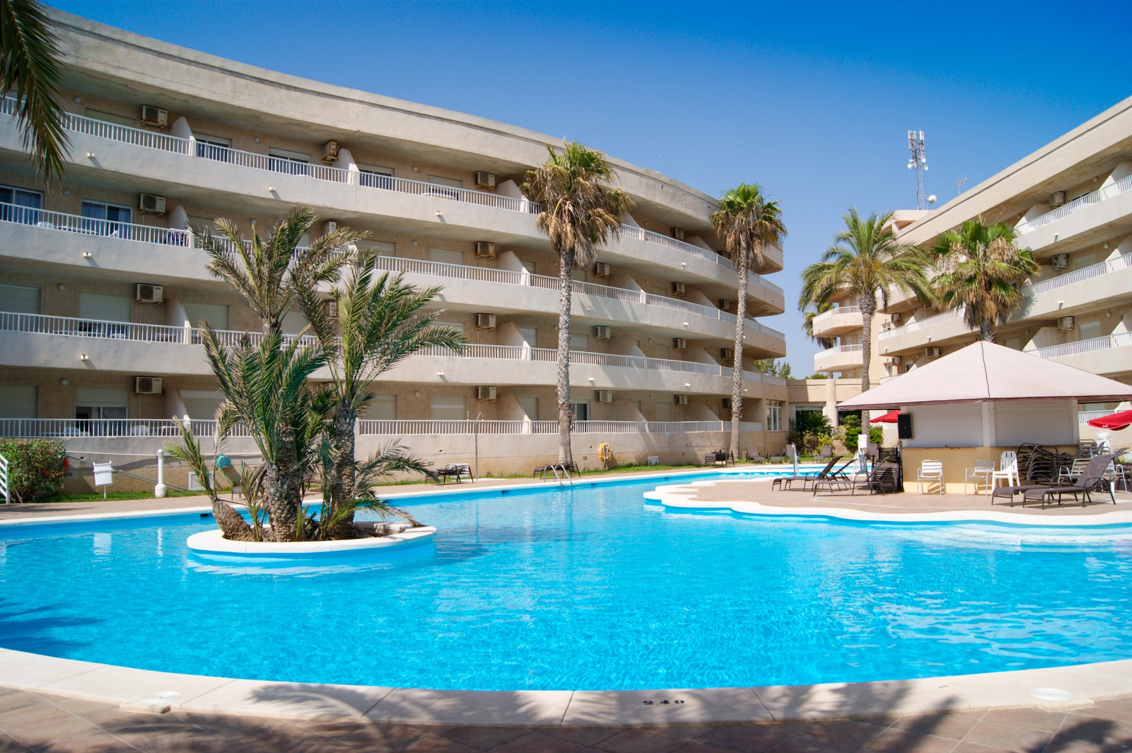 Apartamentos Palmera Beach