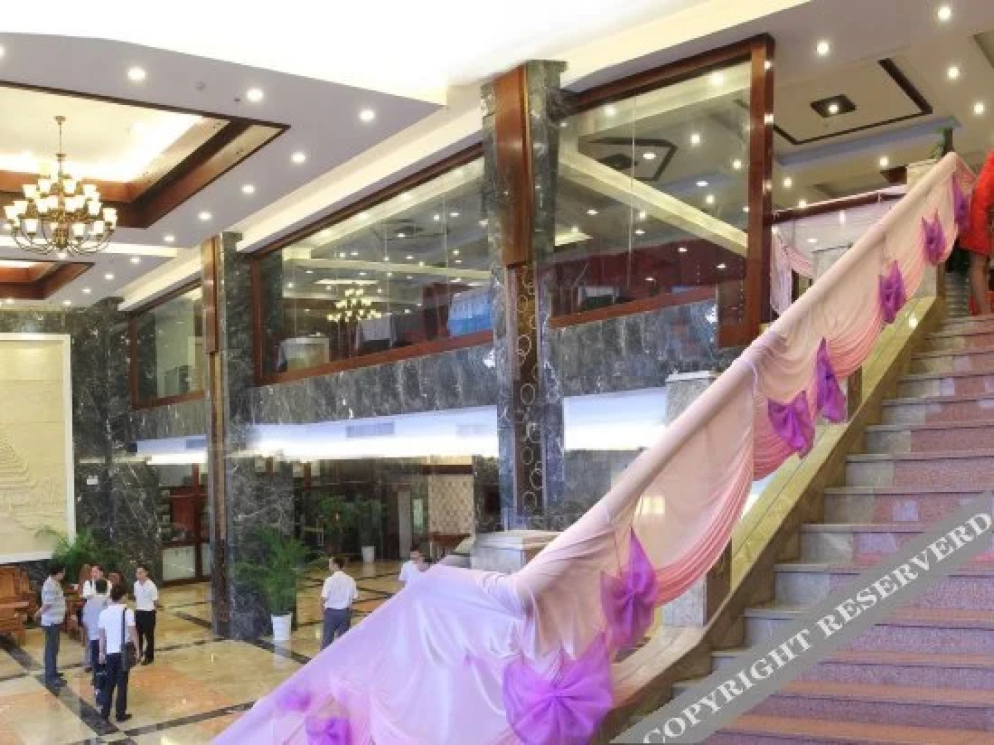 Yijia San Jiang Hotel