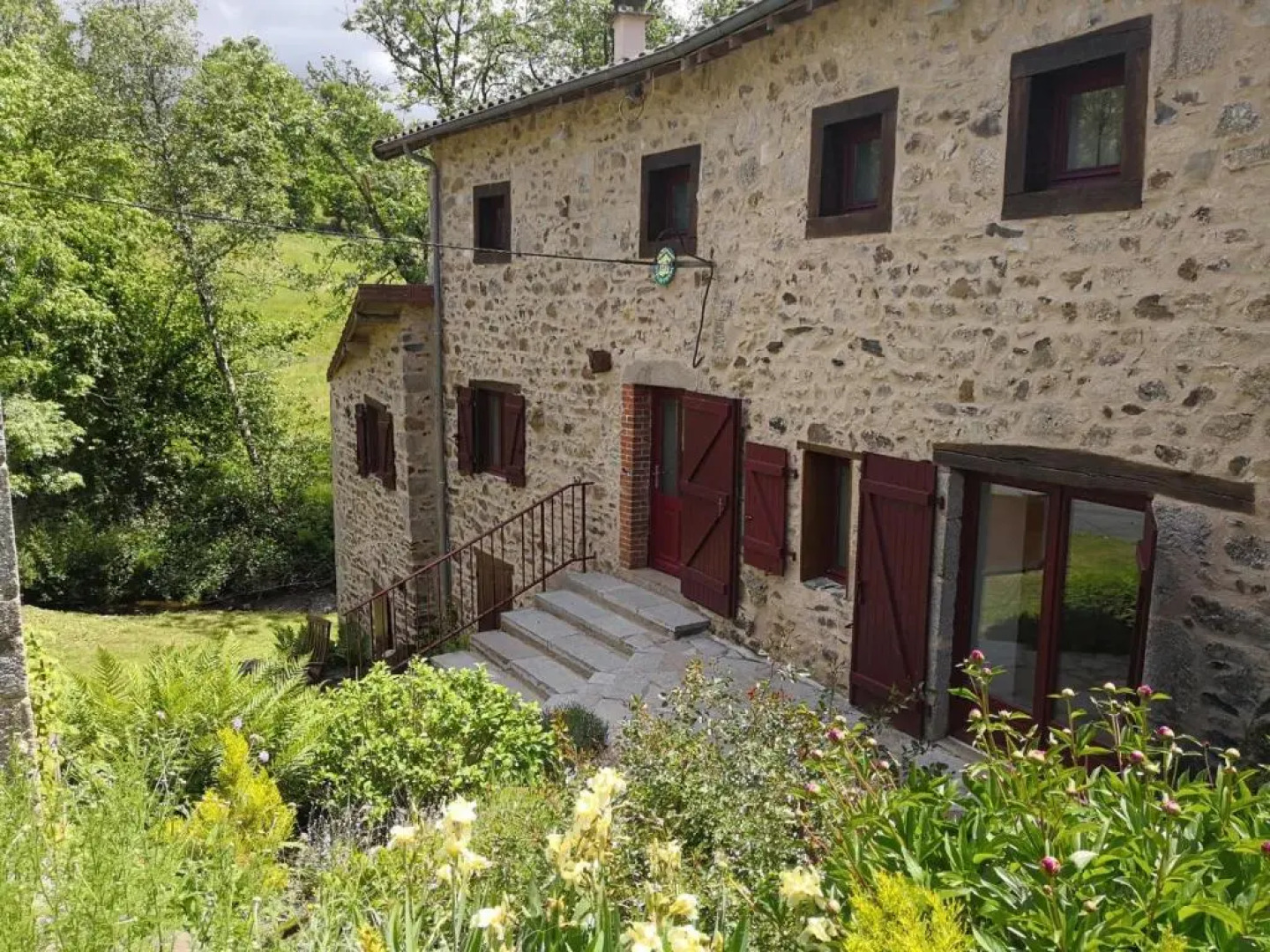 Gîte Ferrières-sur-Sichon, 4 pièces, 8 personnes - FR-1-489-212