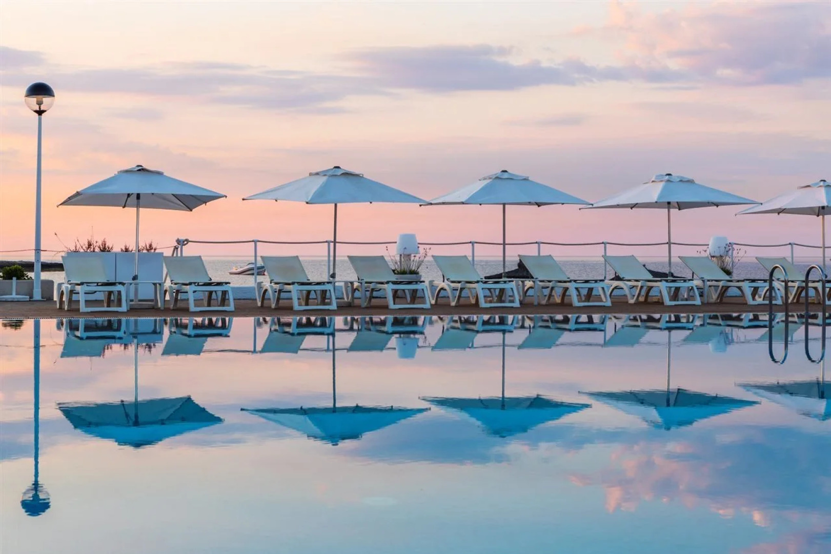 AluaSoul Menorca Hotel - Adults Only