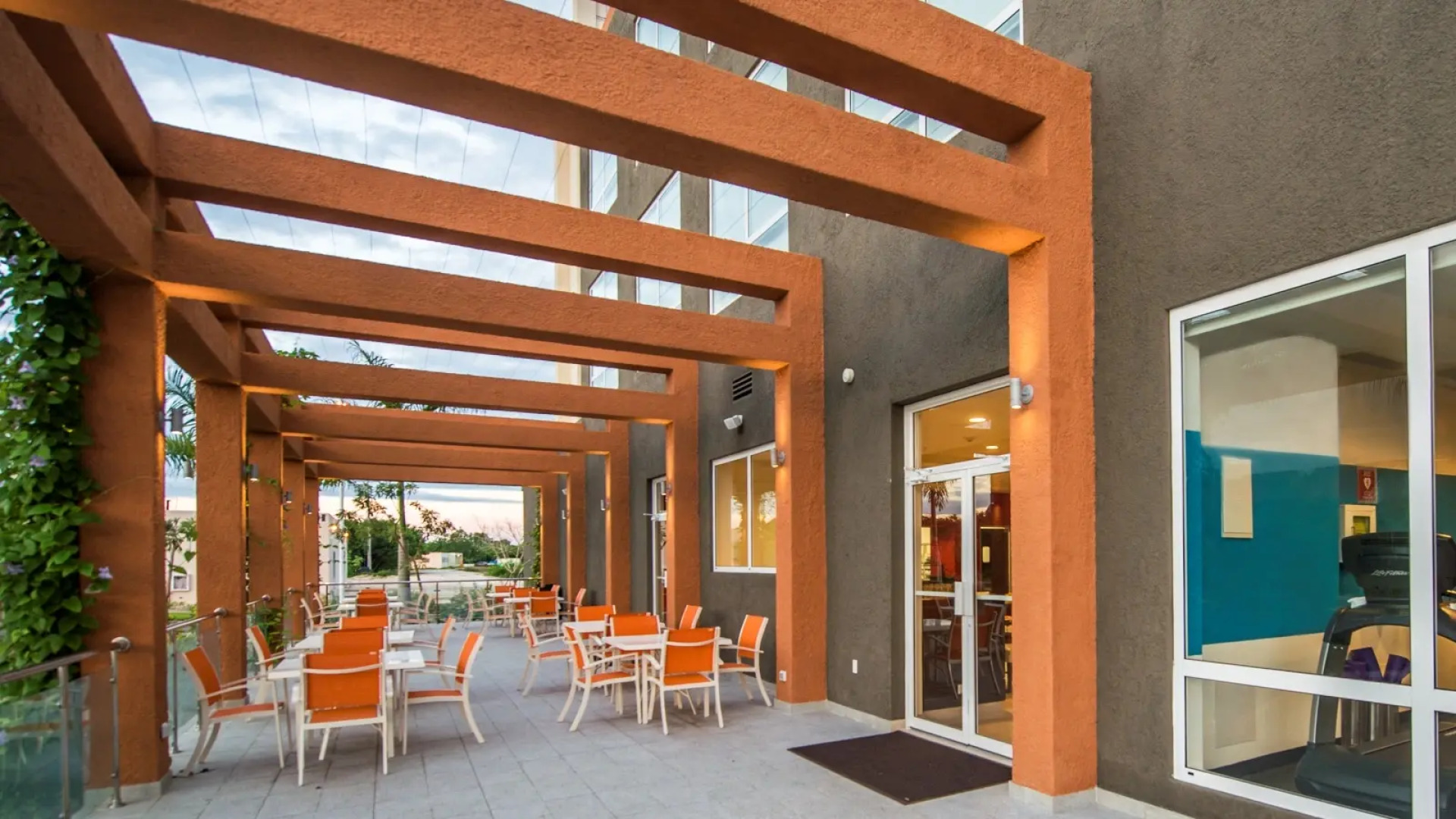 Four Points by Sheraton Puntacana Village