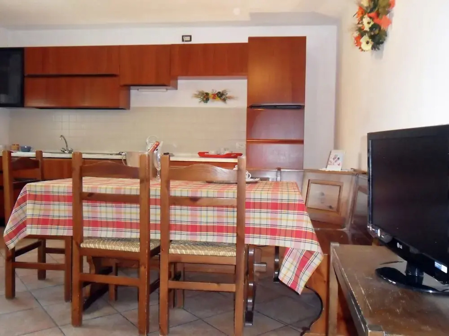 Belvilla by OYO Dossi