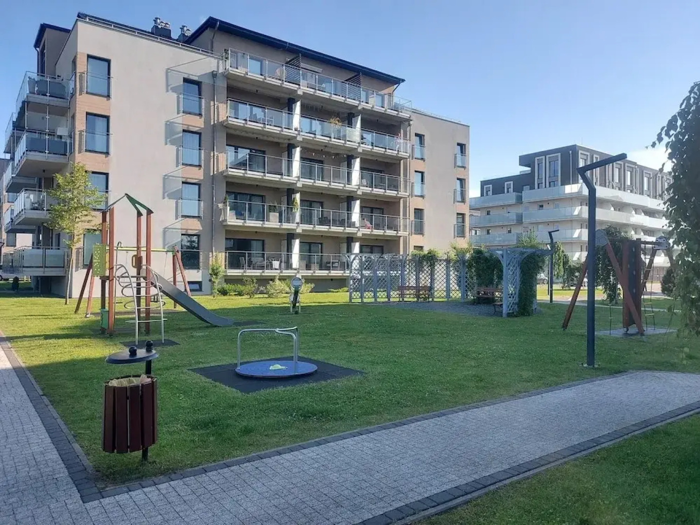 Apartment in Sianozety Near Sandy Beach