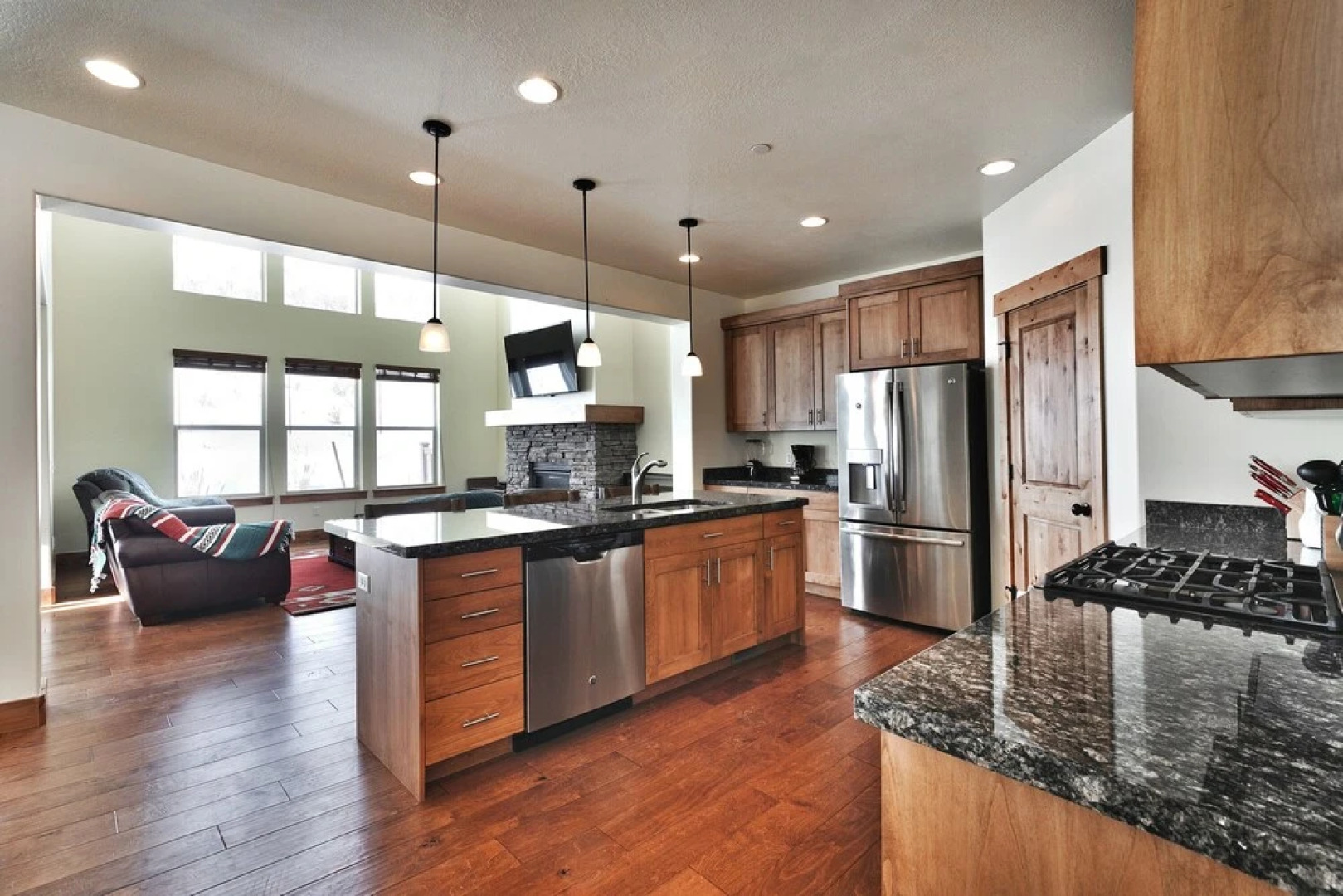 Parks Edge 1119 West Abigail by Blueswell