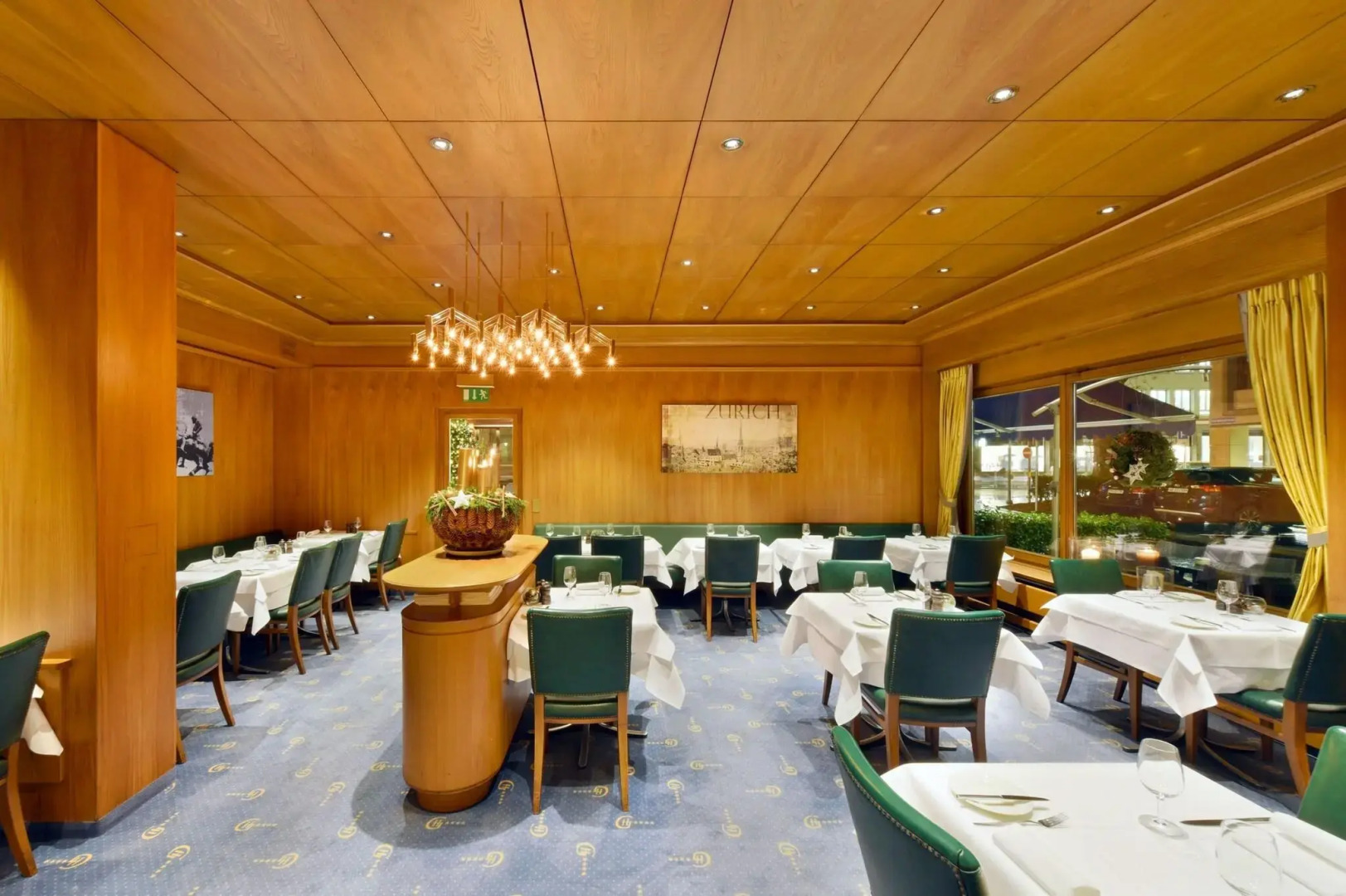 Glärnischhof by Trinity