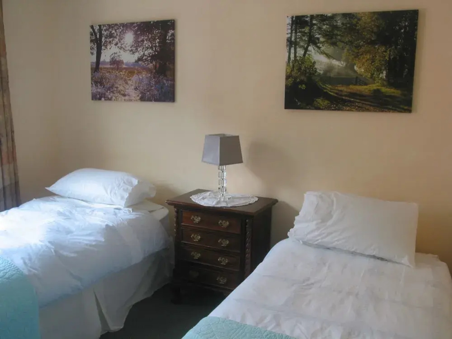 White Hill Country House