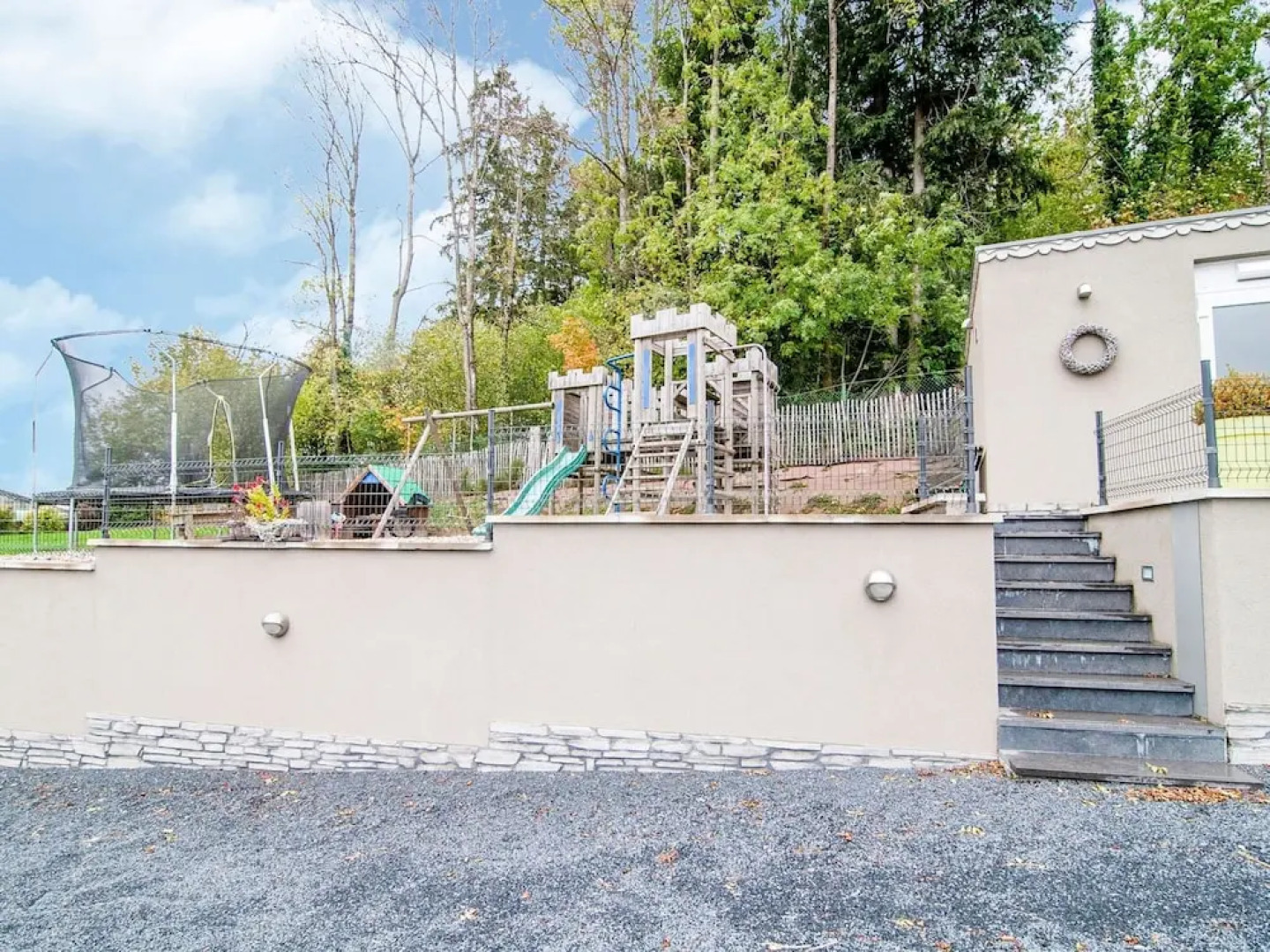 Luxurious Holiday Home With Sauna in Fauvillers