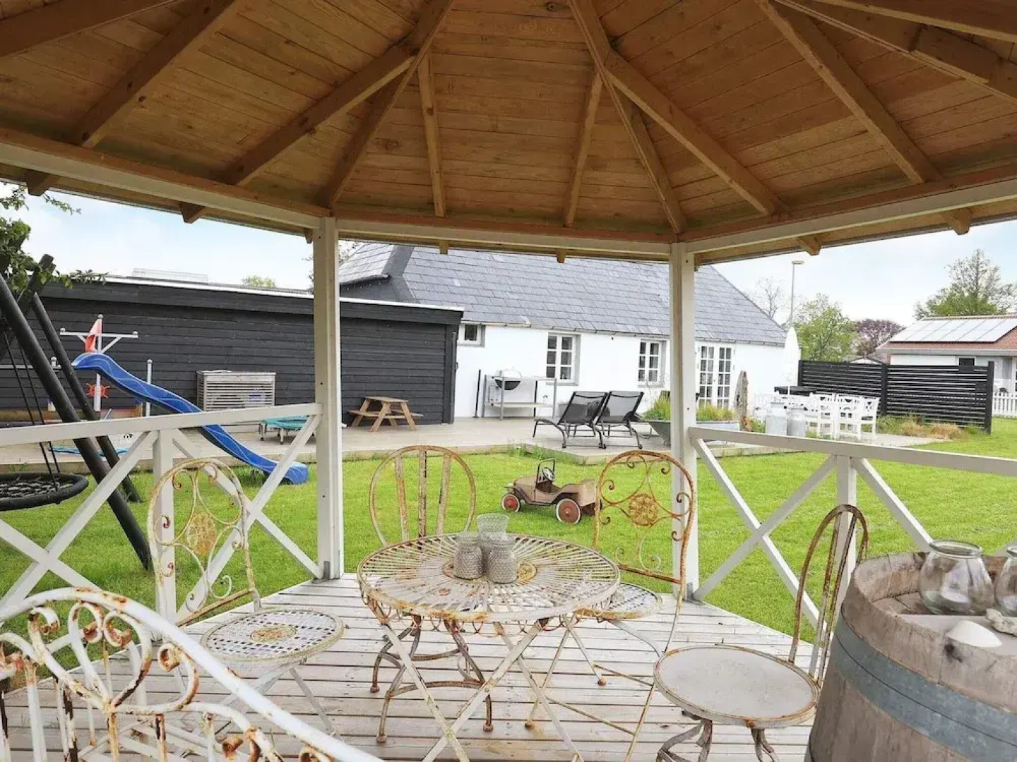 Idyllic Beach Retreat in Albaek