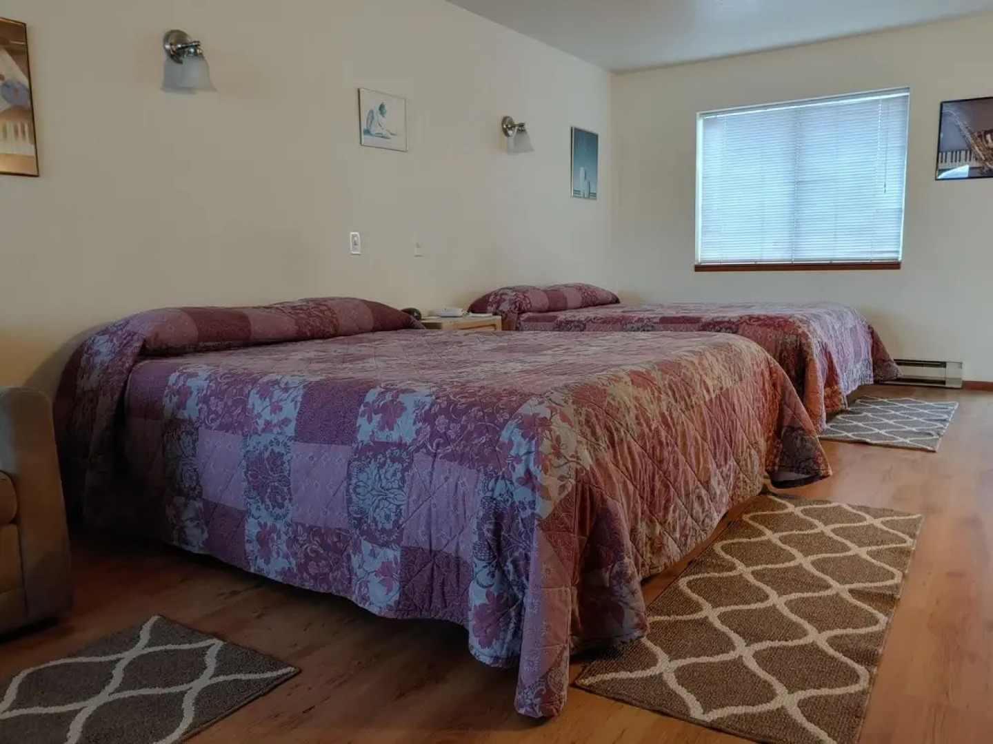 The Dublin House Motel