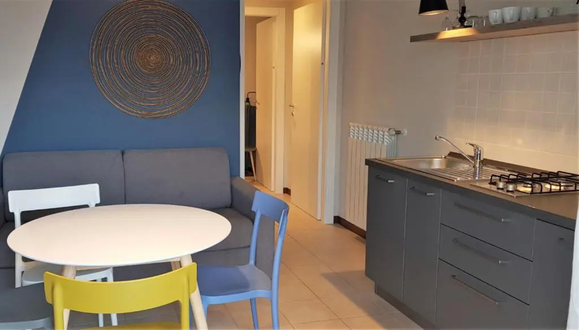 La Quiete 09 terrace apartment by Gardadomusmea