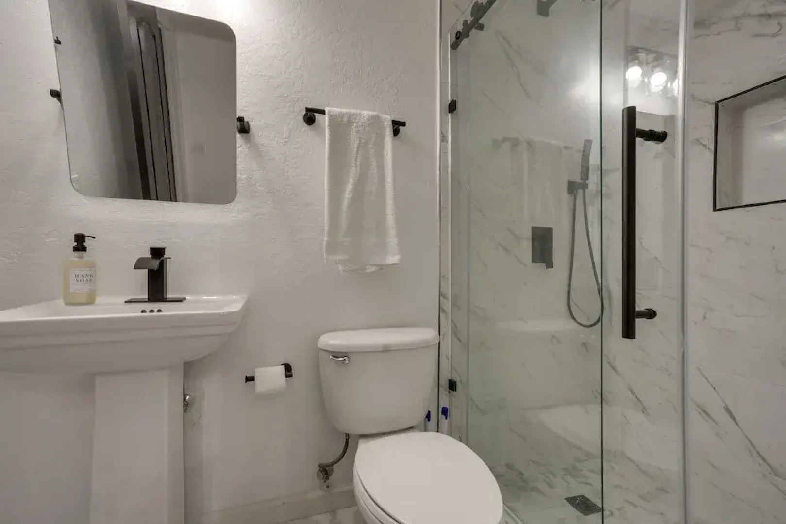 Luxury Goodyear Home w/ Private Pool + Pickleball!