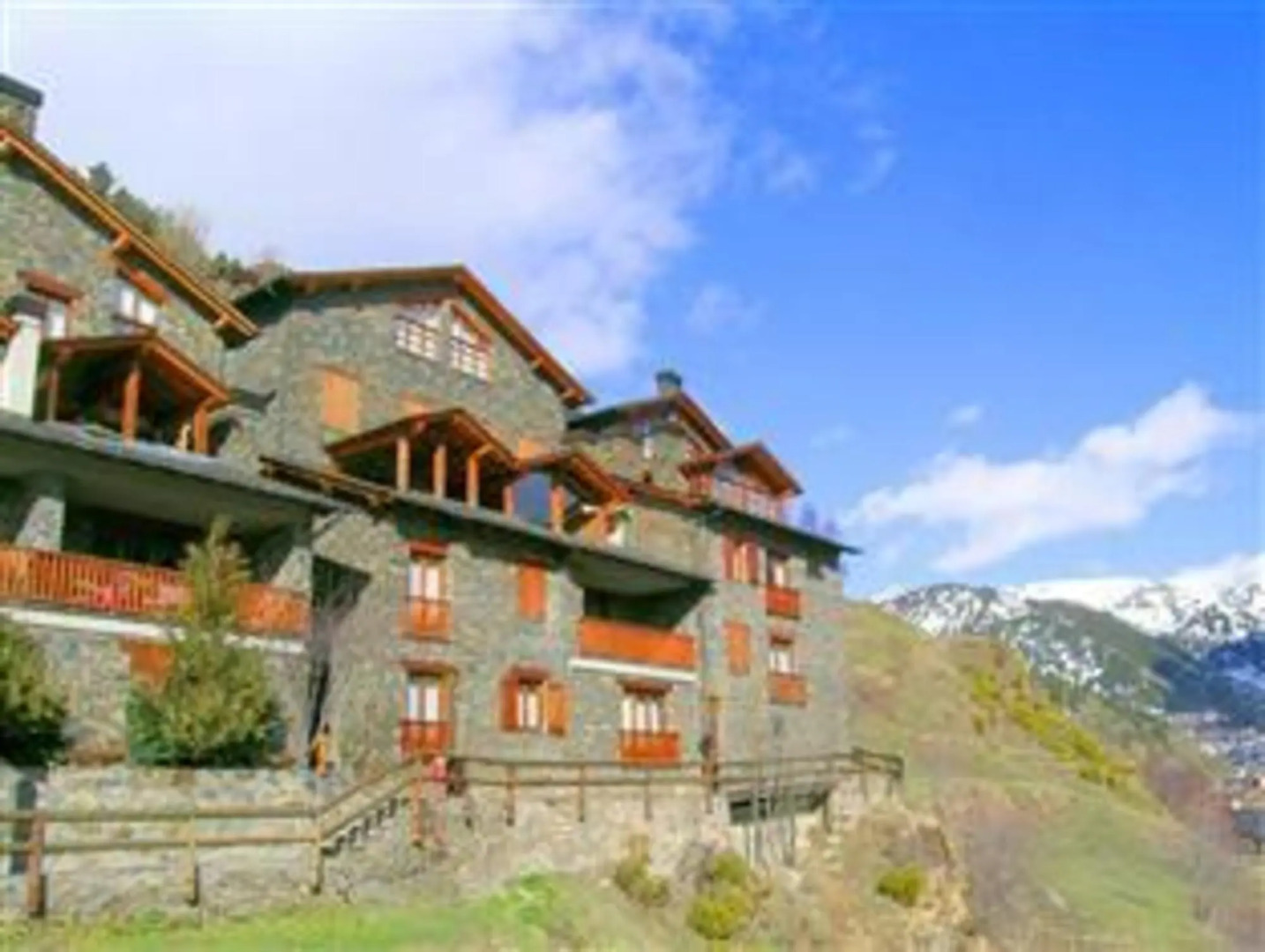 Apartamentos Ona Dorada el Tarter