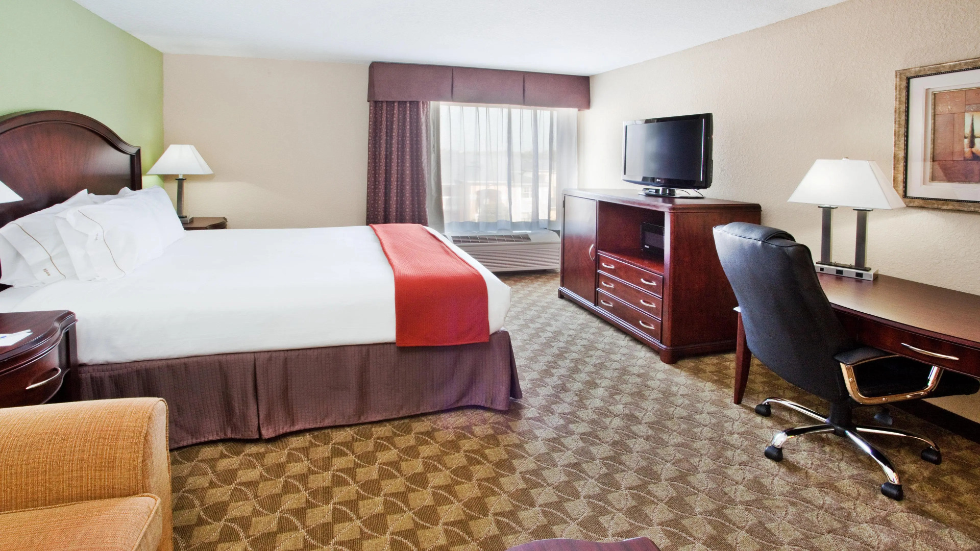 Holiday Inn Express Peachtree Corners - Norcross by IHG