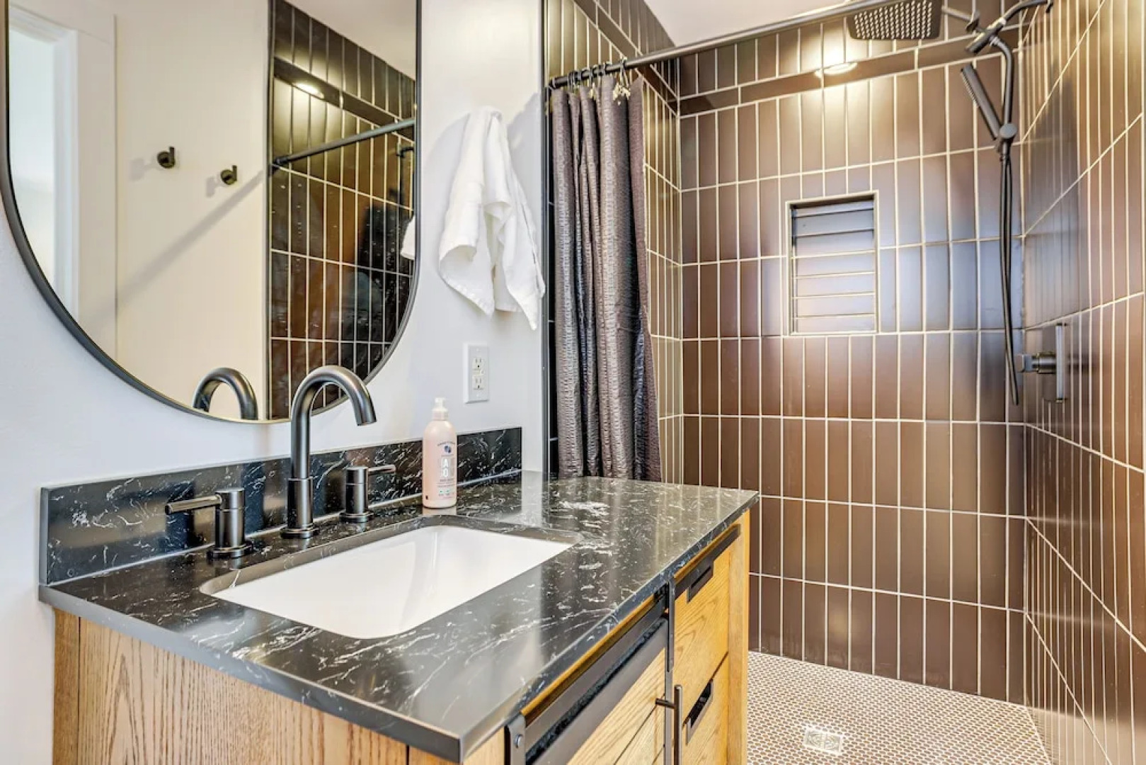 Families Welcome, Fenced Yard: Inviting Greer Home