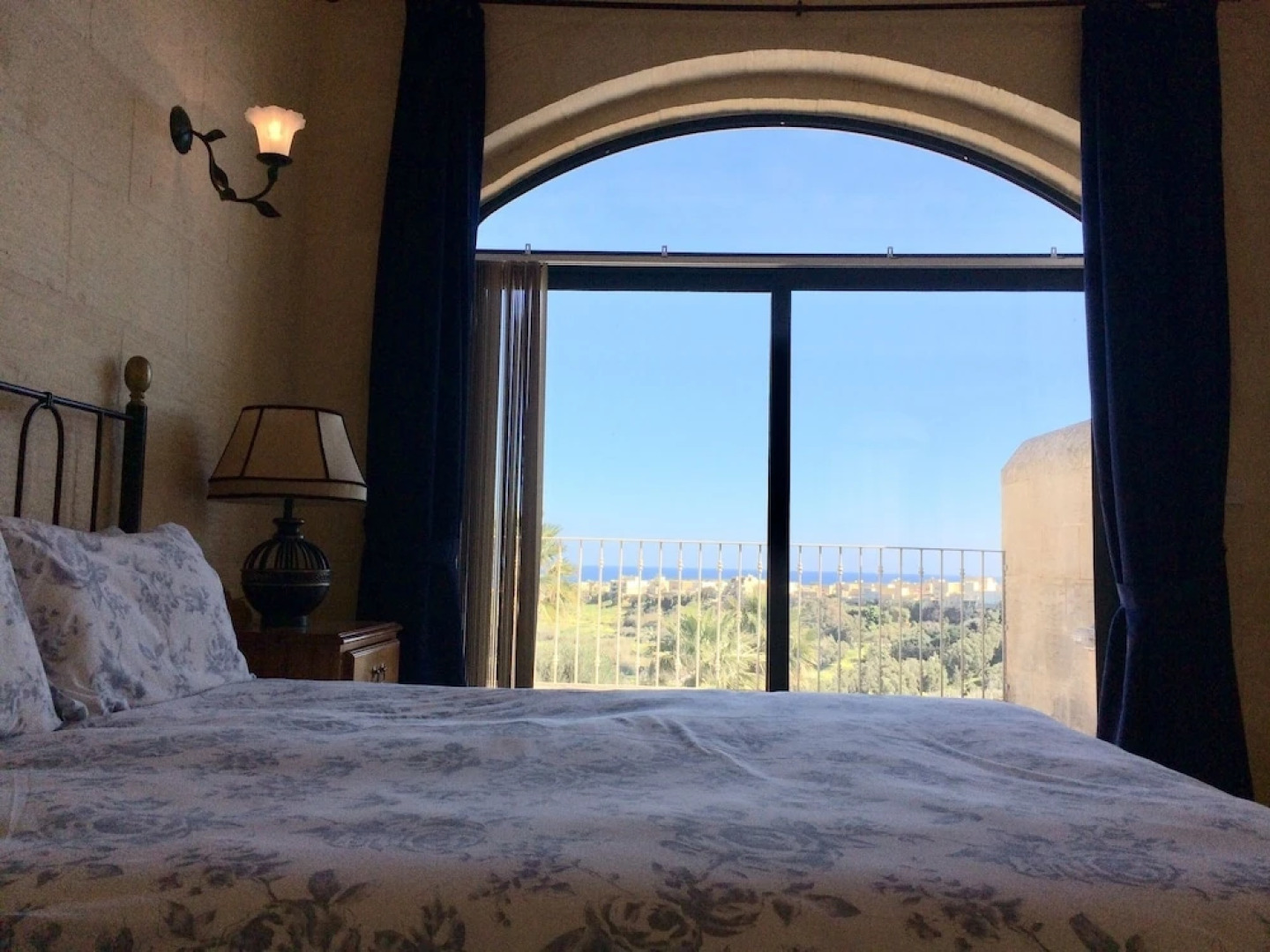 Ellie Boo Bed & Breakfast